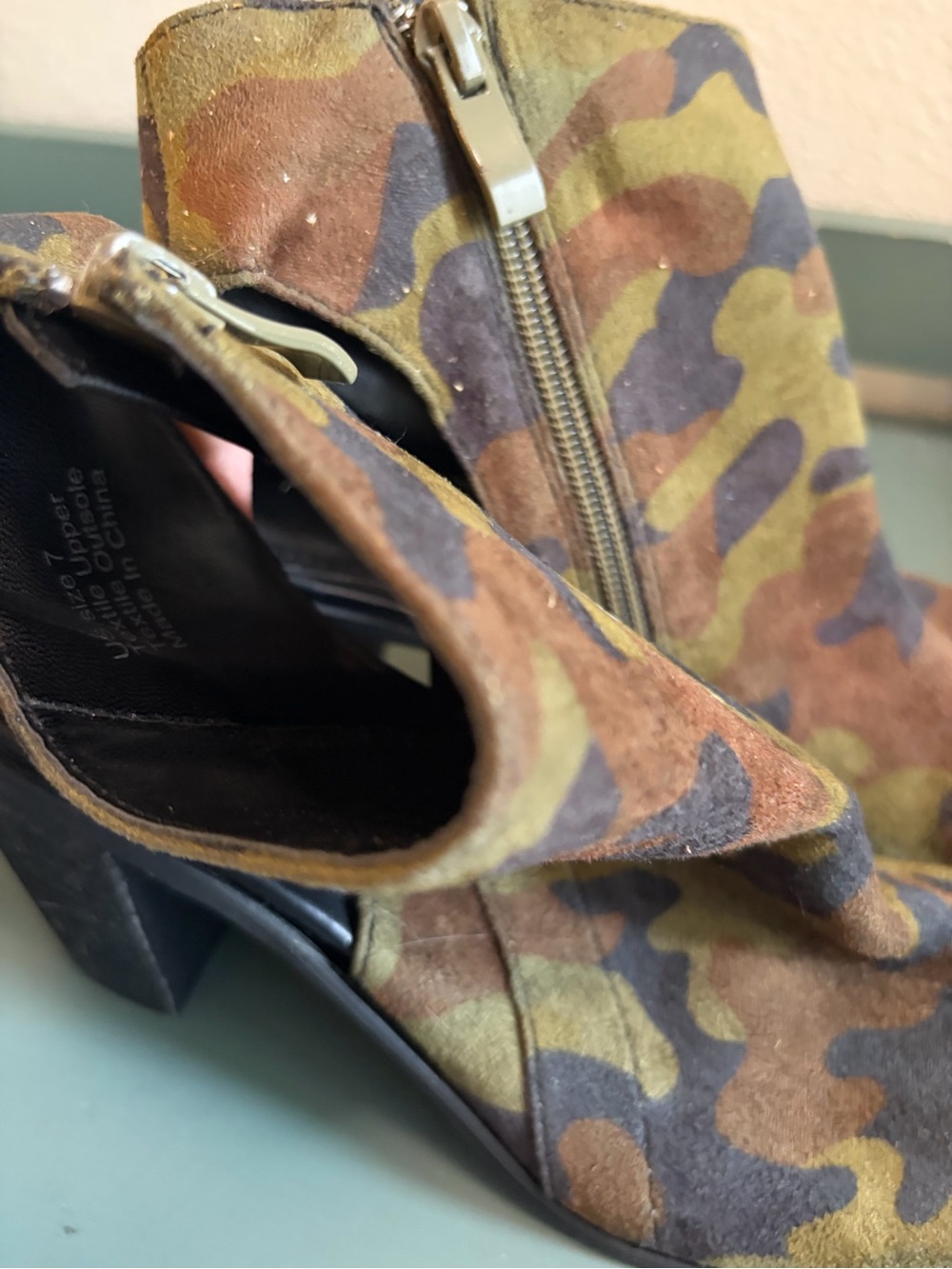 Volatile Camouflage Open-Toe Block Heel Booties Y2K - Picture 6 of 8